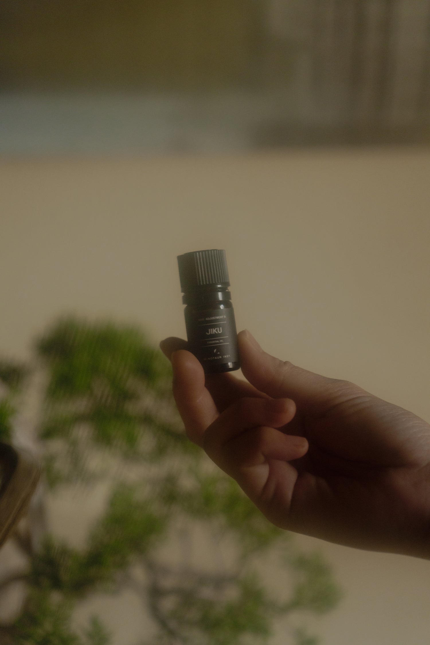 JIKU ESSENTIAL OIL | MINOTAUR INST. x 両足院