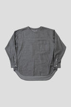 Load image into Gallery viewer, LINEN DENIM CREW SHIRTS