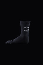 Load image into Gallery viewer, JIKU MESSAGE SOCKS (EN)【MINOTAUR INST. x 両足院】