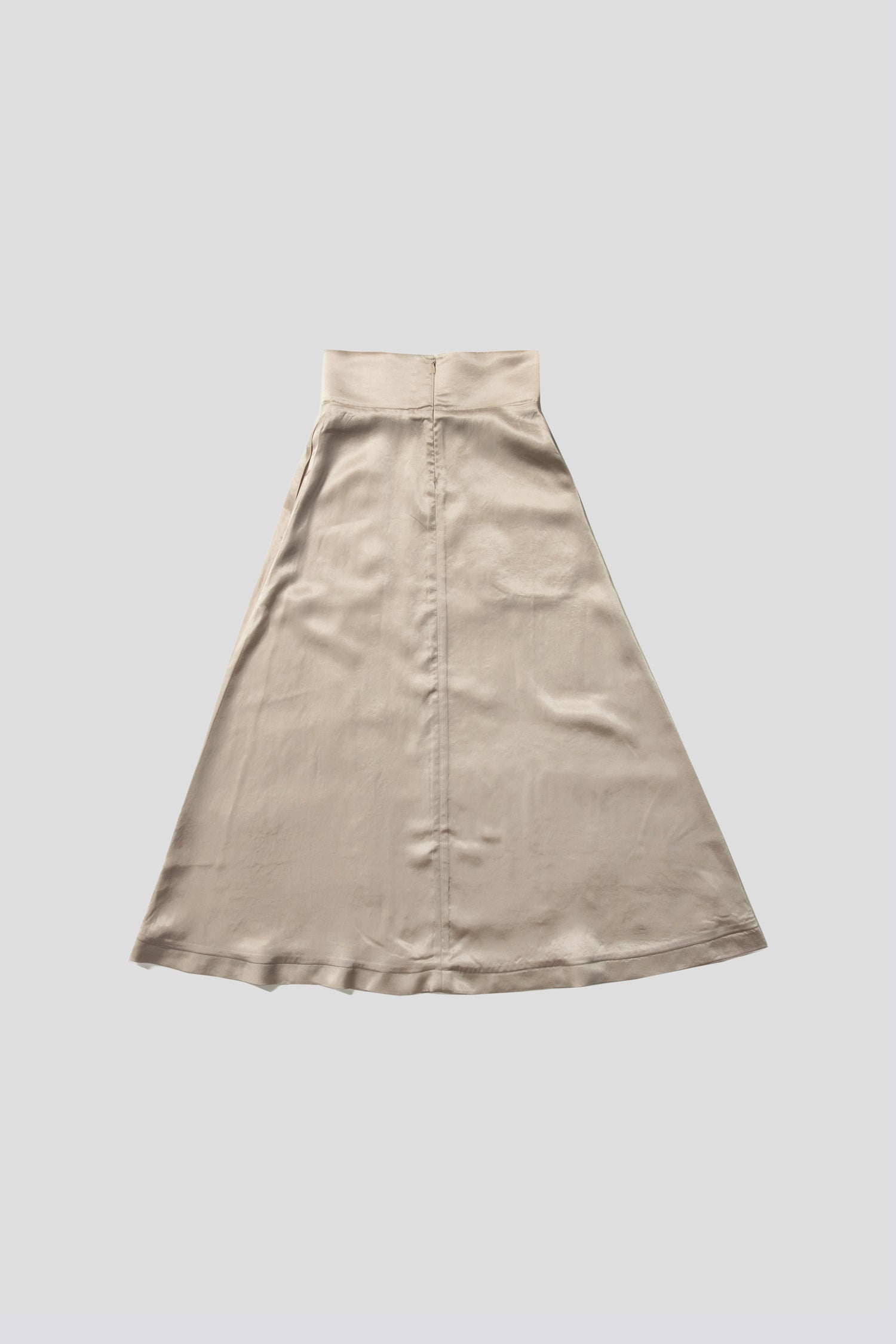 V-SATIN SKIRT