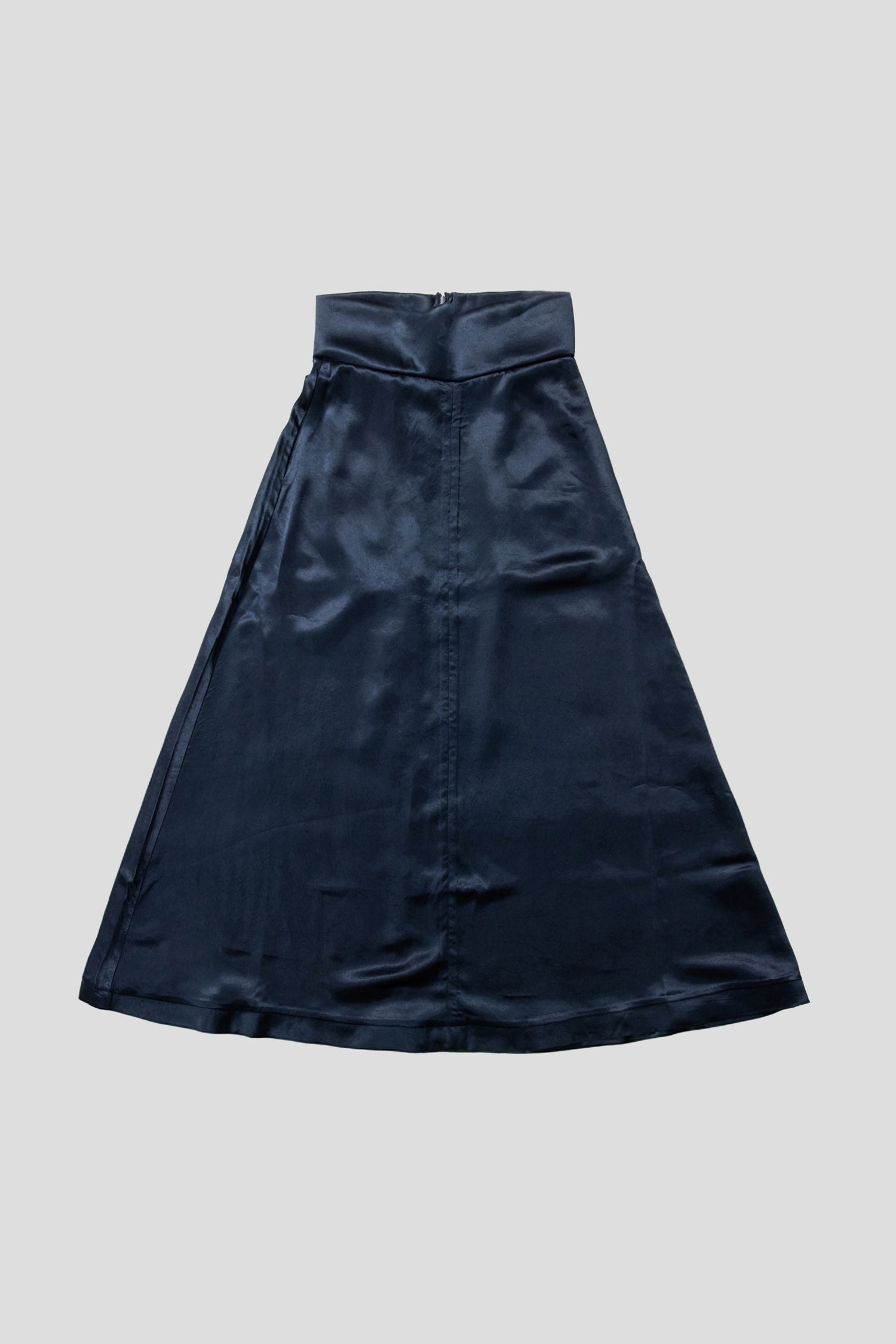 V-SATIN SKIRT