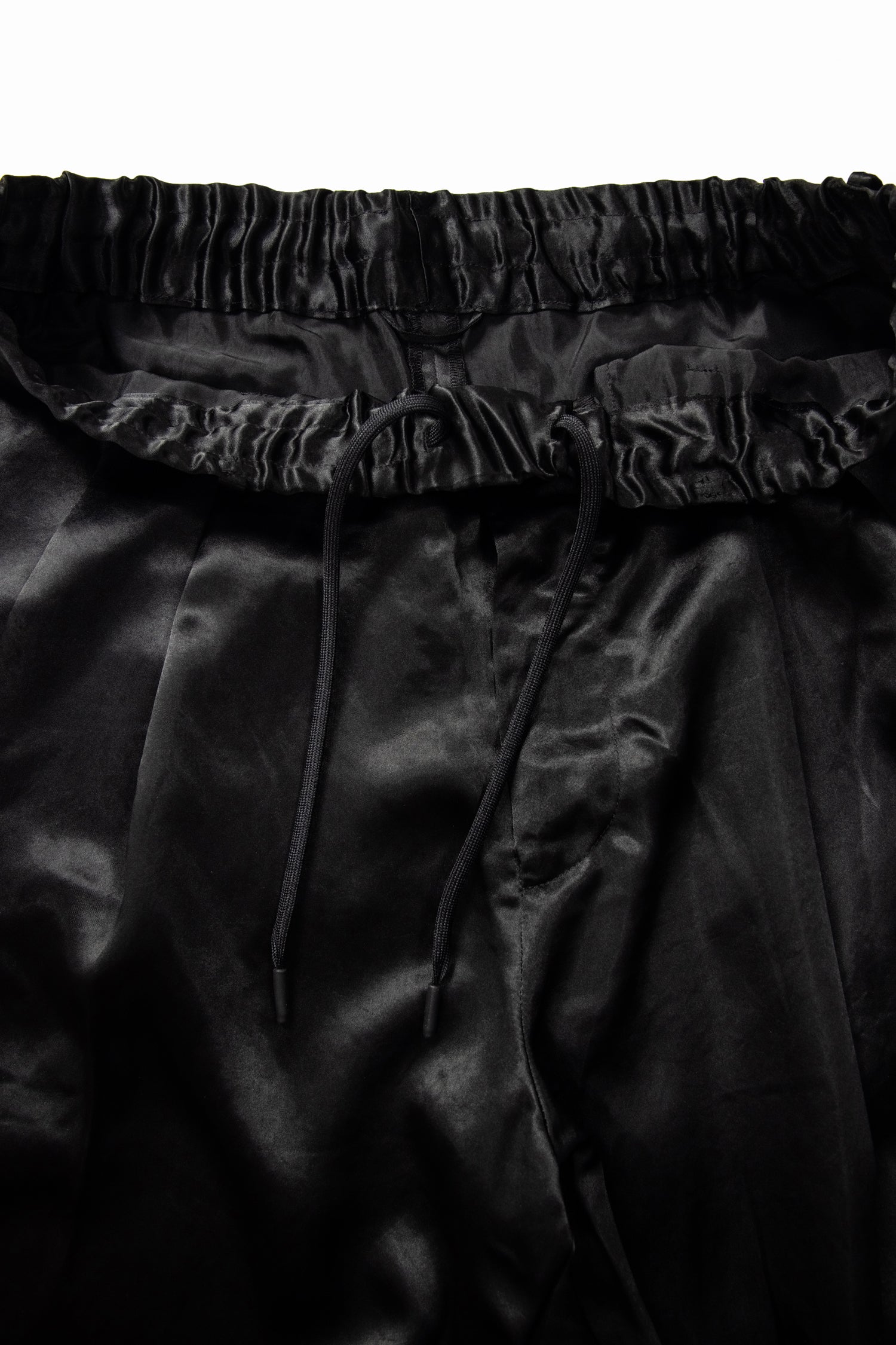 V-SATIN 2T SLACKS