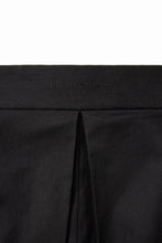 Load image into Gallery viewer, CROPPED HAKAMA