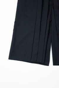 W CROPPED HAKAMA