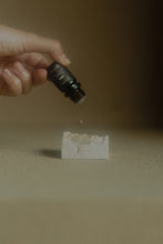 Load image into Gallery viewer, JIKU ESSENTIAL OIL【MINOTAUR INST. x 両足院】